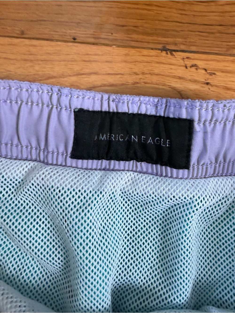 American Eagle Men’s Lined Retro Style Swim Trunks - Picture 3 of 6